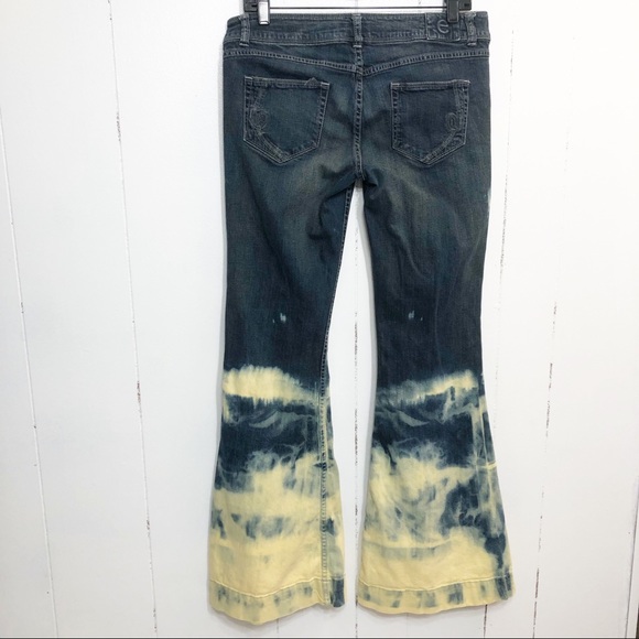 Eyeshadow Upcycled Bleach Dye Flare Leg Jeans - Picture 3 of 4